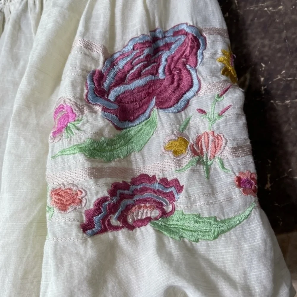 💘 New Free People Bohemia Embroidered Top - Picture 3 of 9